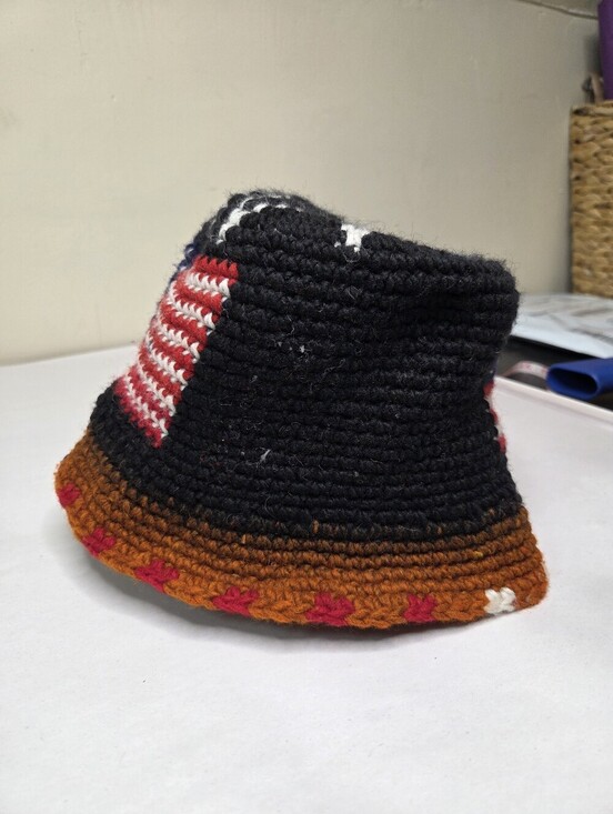 SisanDina Ecuador 100% Wool Handmade Crochet Bucket Hat American Flag Patriotic